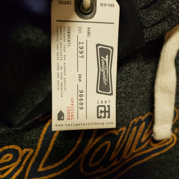 Authentic College-Product- Notre Dame pullover Hoody- Med-new with tags - Picture 6 of 10